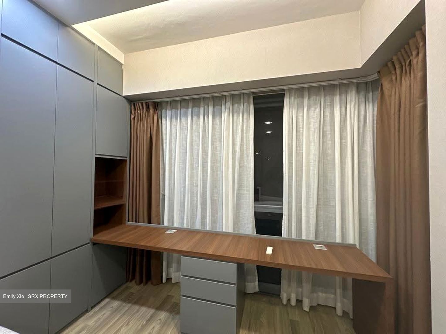 Lakeville (D22), Condominium #618675581